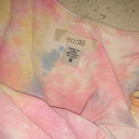 Tank Top Bundle - Picture 7 of 8